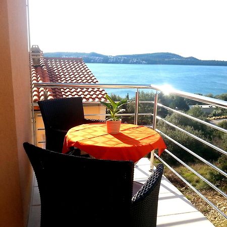 Apartment Jurcevic Trogir Bagian luar foto