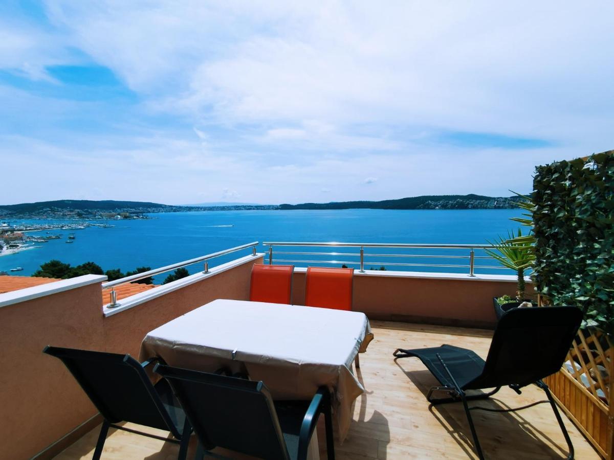 Apartment Jurcevic Trogir Bagian luar foto