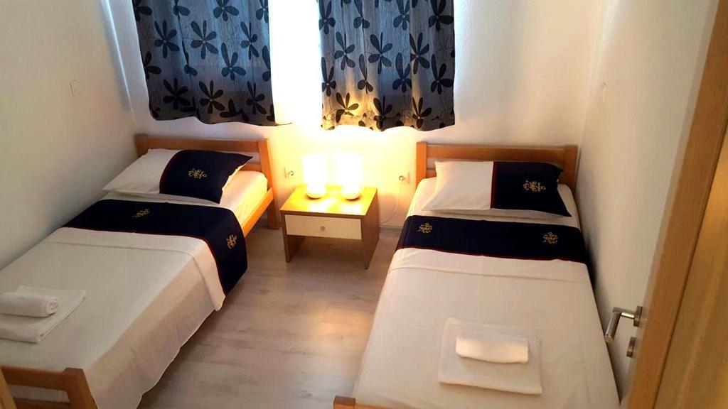 Apartment Jurcevic Trogir Bagian luar foto